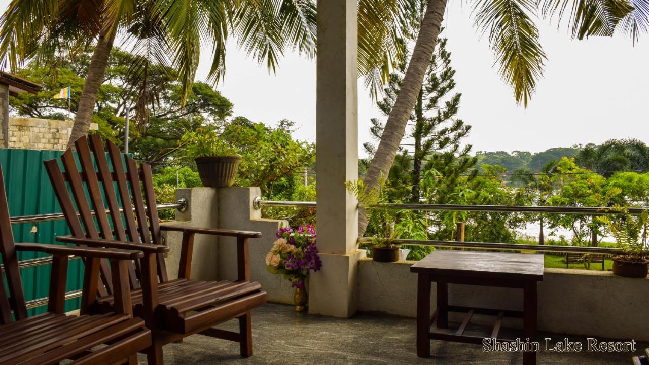 Shashin Lake Resort Dambulla Bagian luar foto