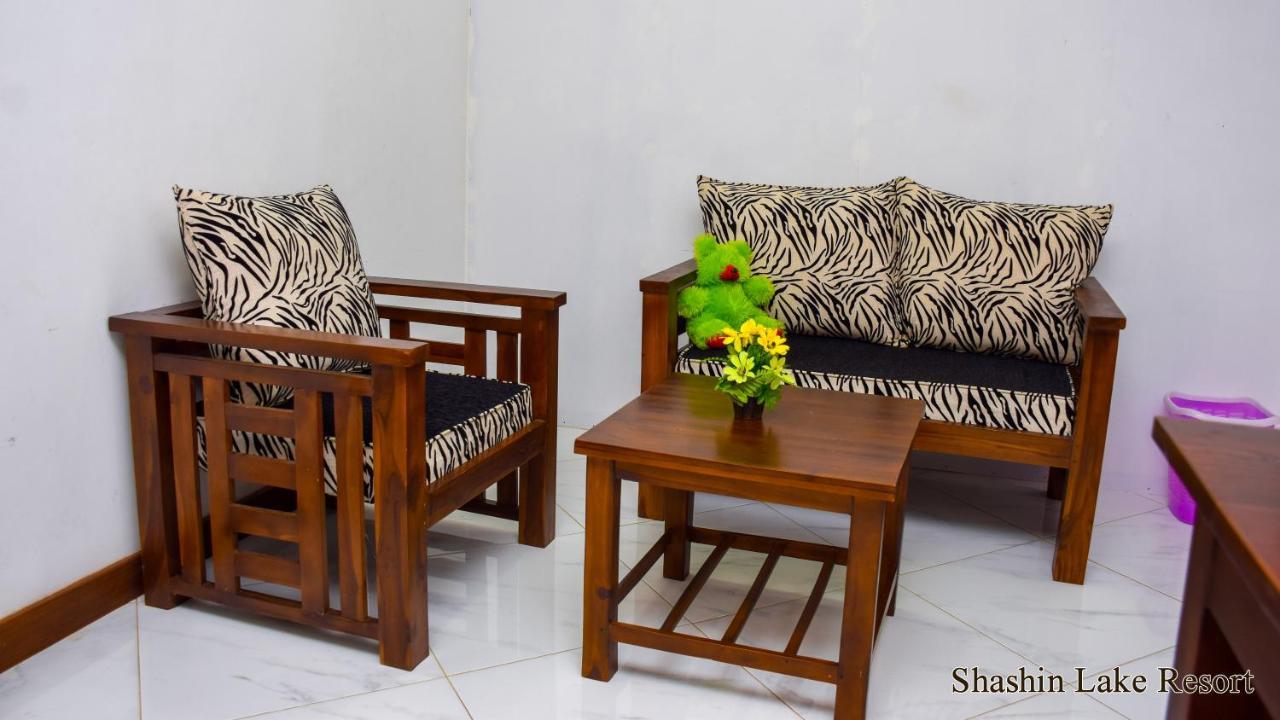 Shashin Lake Resort Dambulla Bagian luar foto