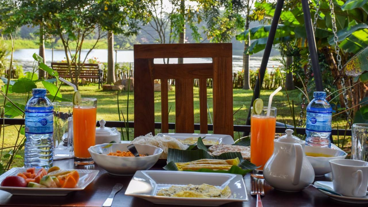 Shashin Lake Resort Dambulla Bagian luar foto